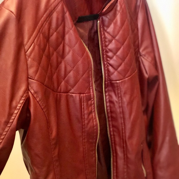 Faux leather jacket - Picture 2 of 5